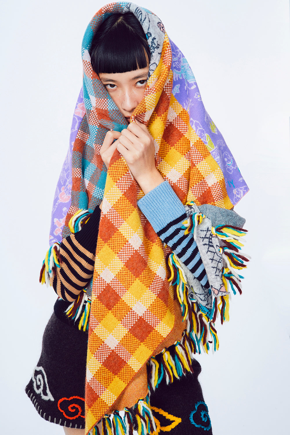 Laza Bao Plaid Blanket