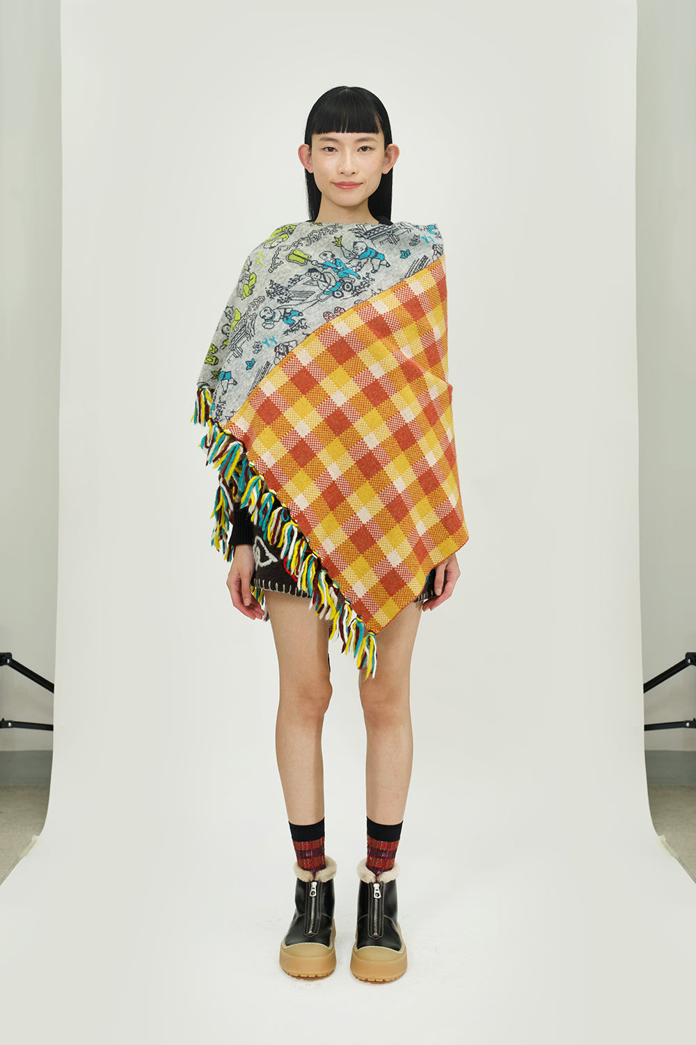 Laza Bao Plaid Blanket