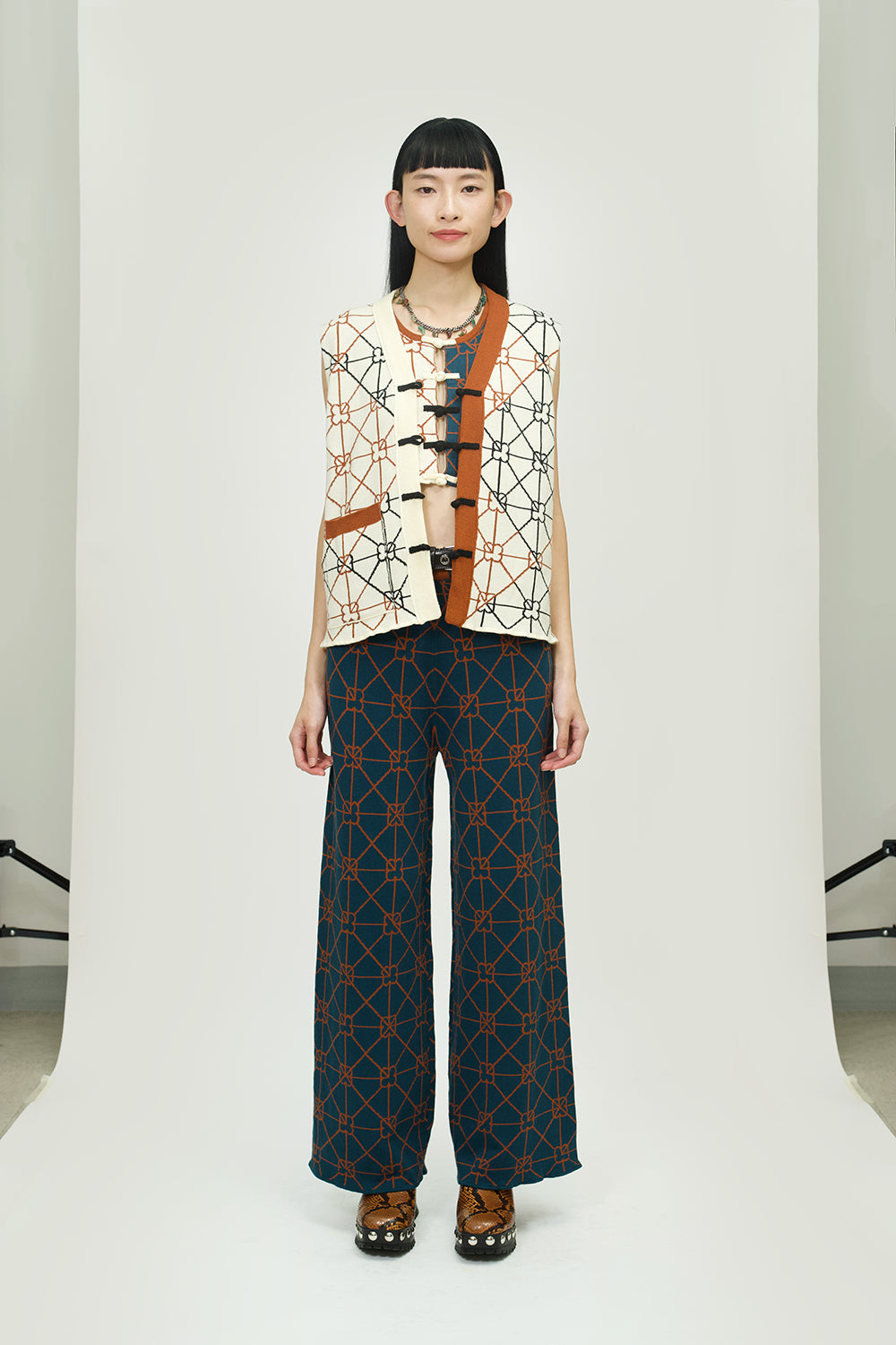 June Easy Waistcoat