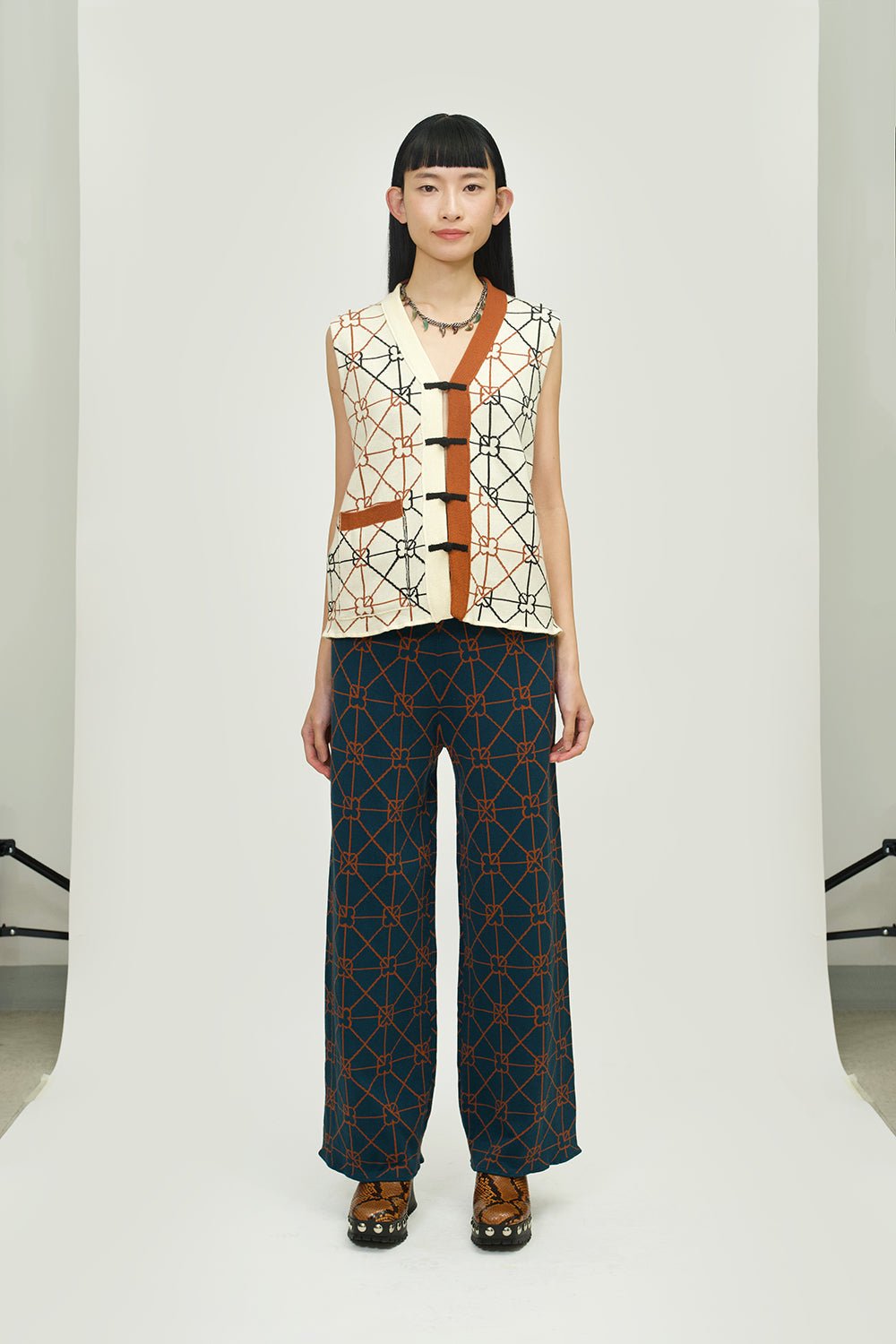 June Easy Waistcoat