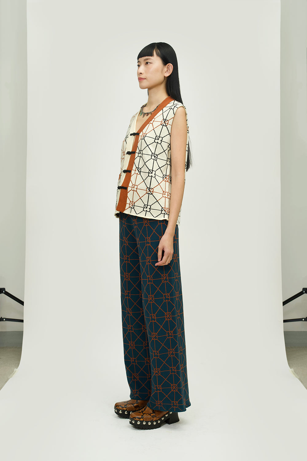 June Easy Waistcoat