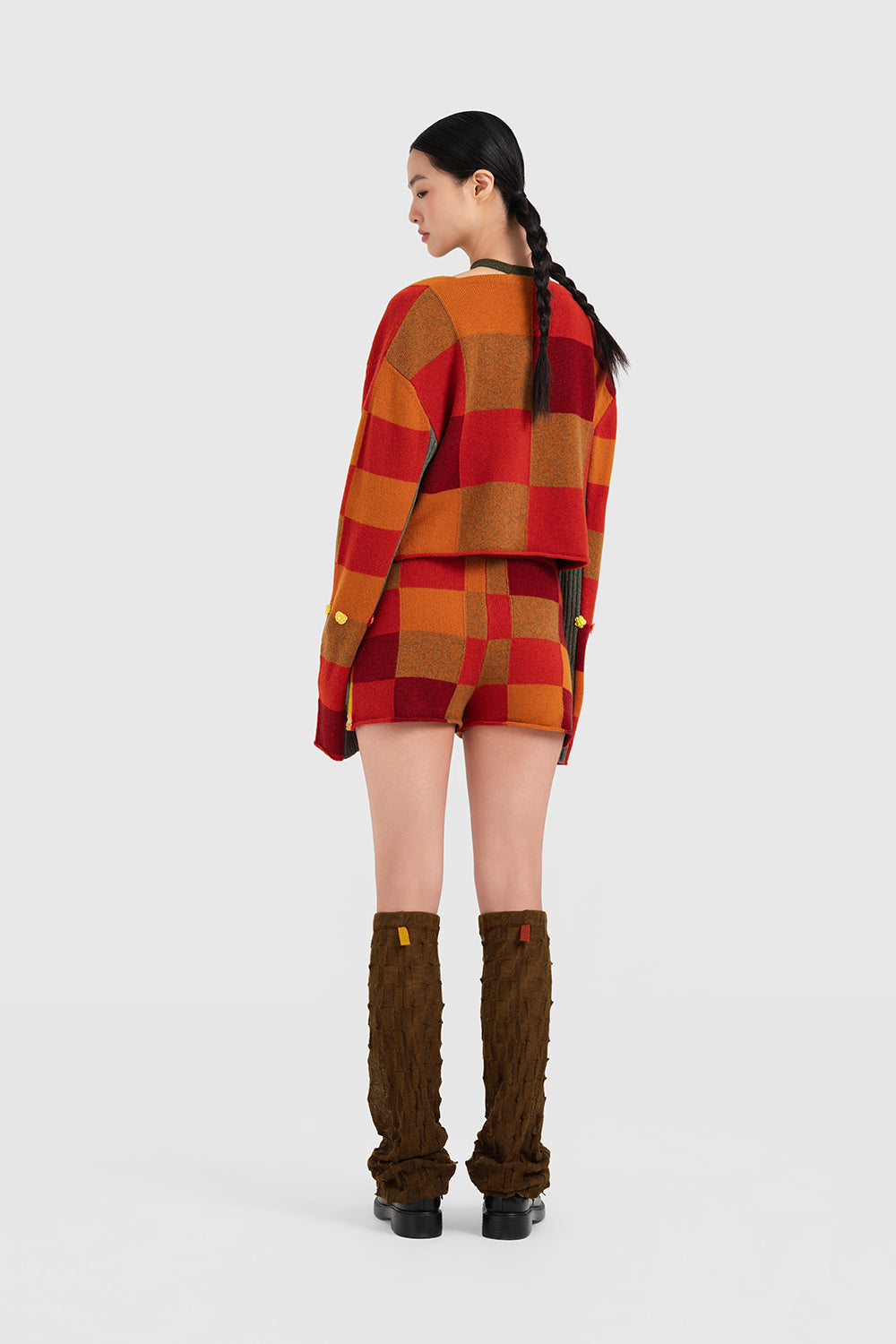 Checked V-neck Crop Pullover