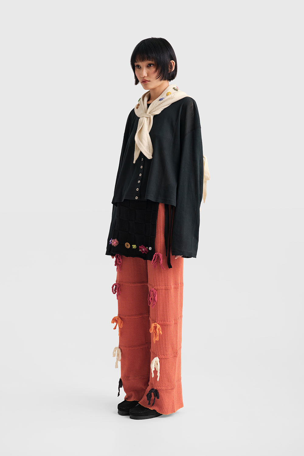 Daisy Tie Hood