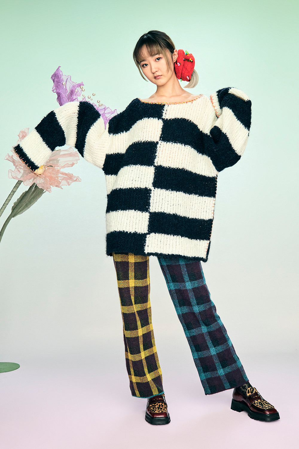 Snowy Stripe Oversized Pullover
