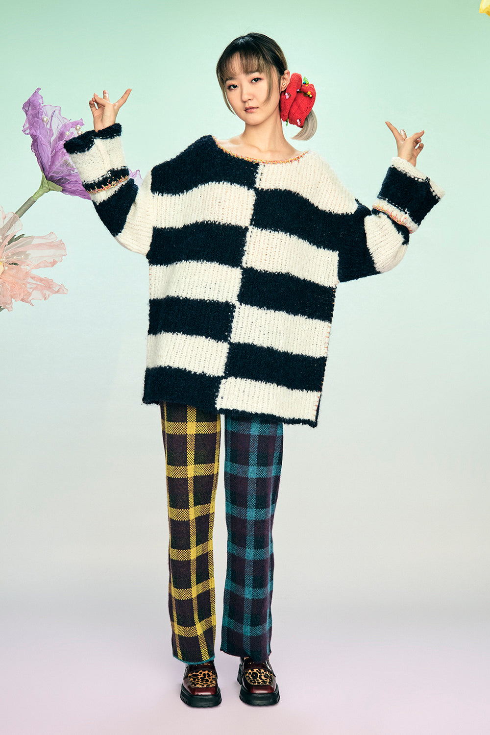 Snowy Stripe Oversized Pullover