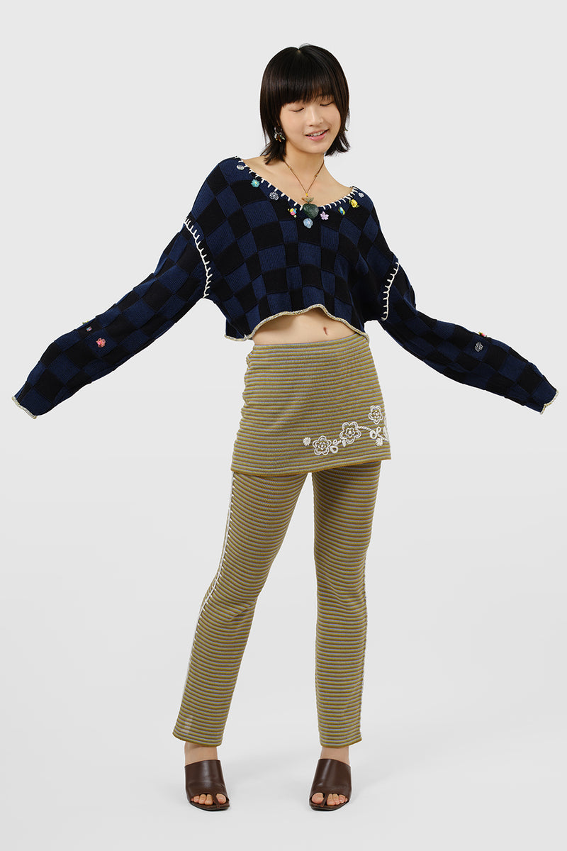 Embellished Check V-neck Cropped Pullover in Midnight Cotton Check