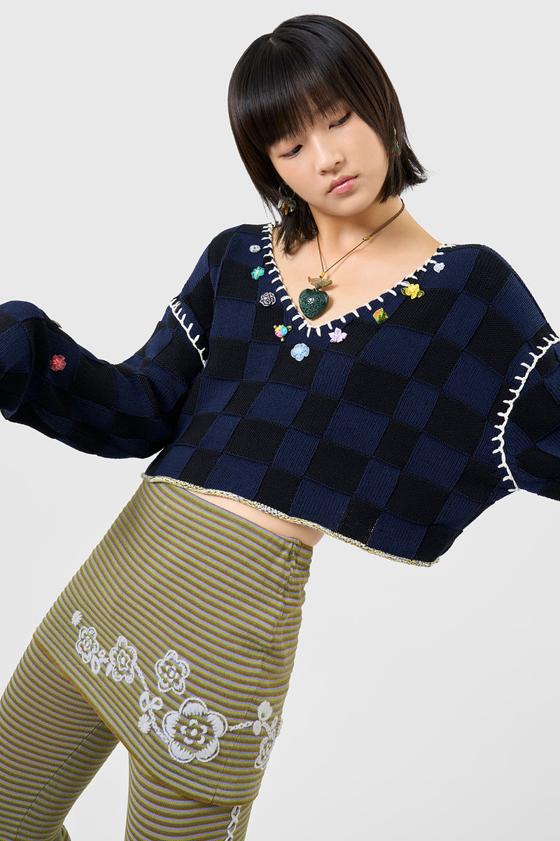 Embellished Check V-neck Cropped Pullover in Midnight Cotton Check