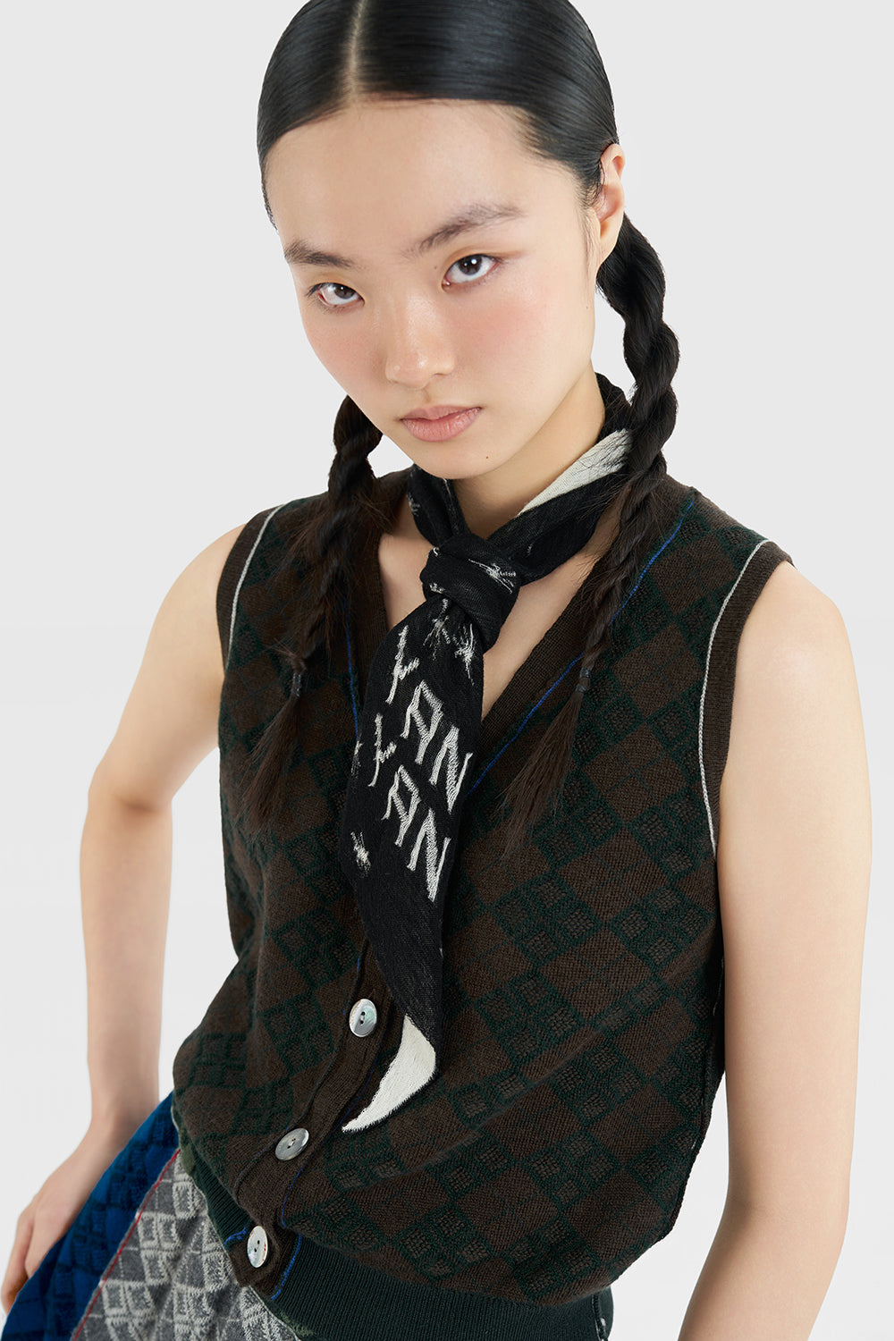 Starry YanYan Torquing Scarf