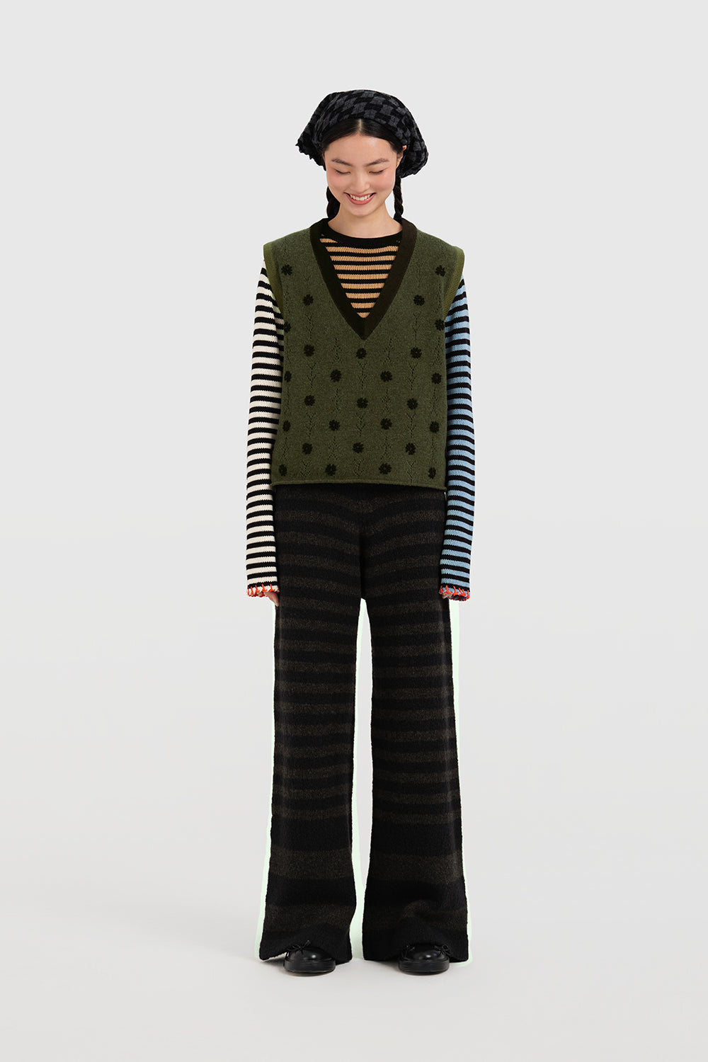 Daisy Boxy V-neck Vest