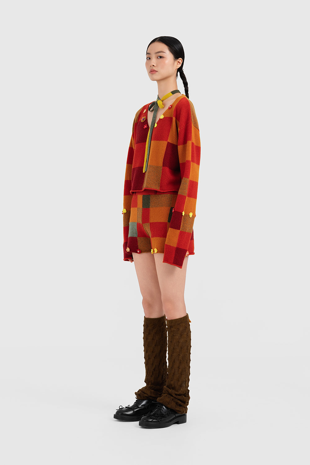 Checked V-neck Crop Pullover