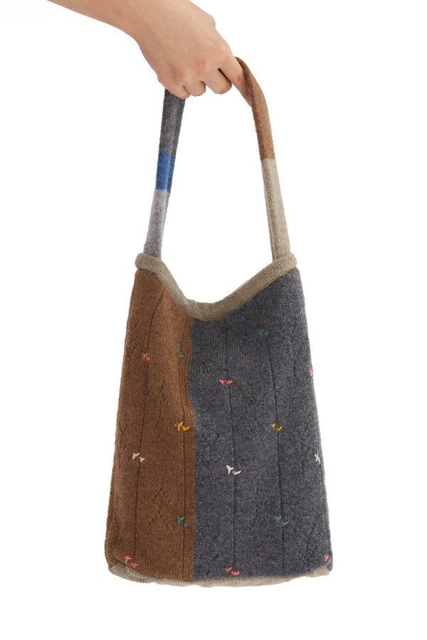 Daisy Tote in Hazelnut Multi Lambswool