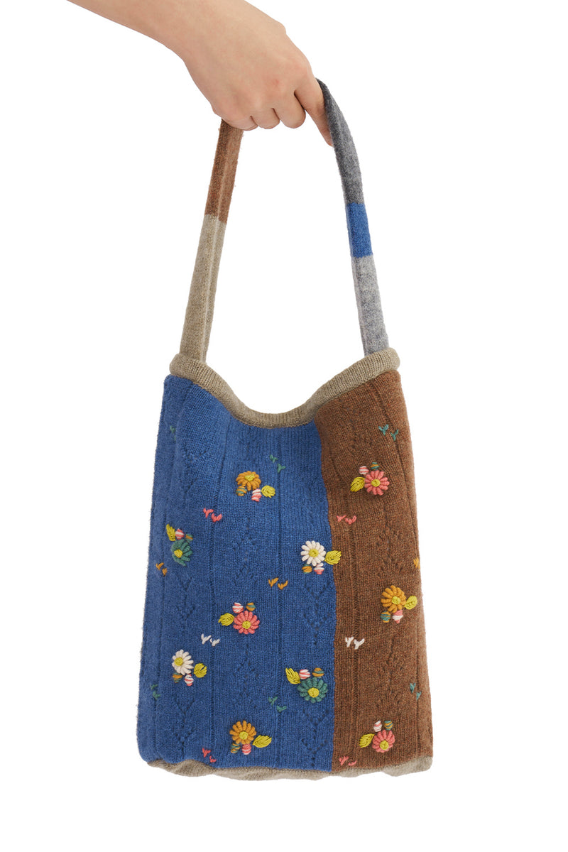 Daisy Tote in Hazelnut Multi Lambswool