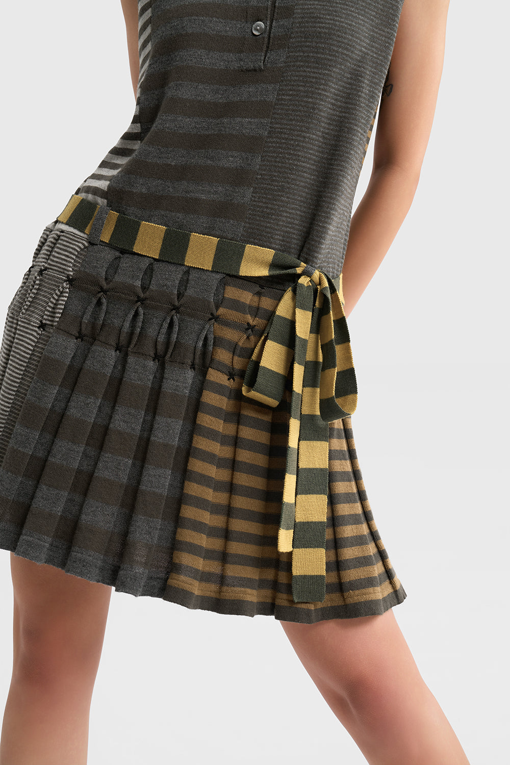 Mismatch Sleeveless Polo Dress