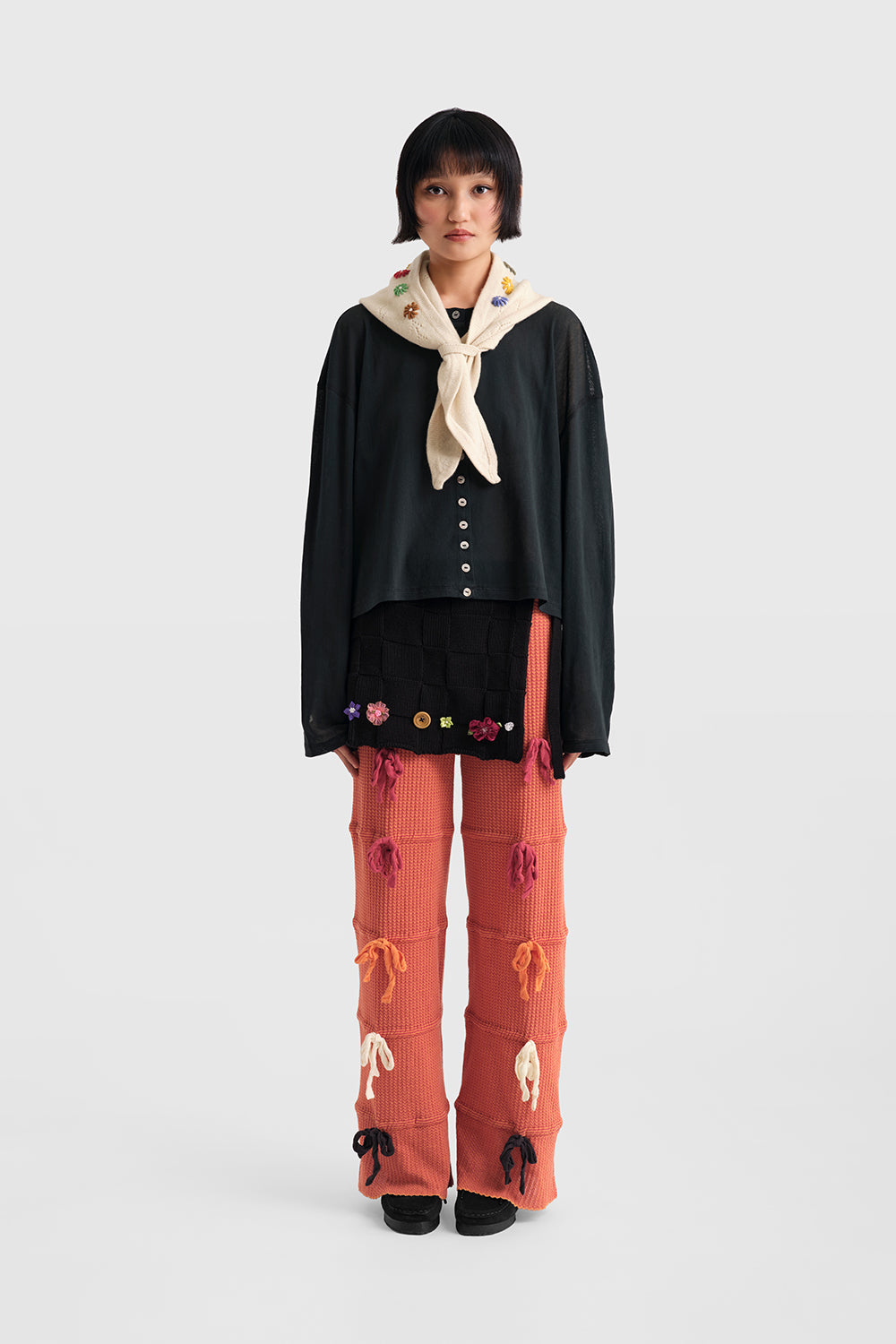Daisy Tie Hood