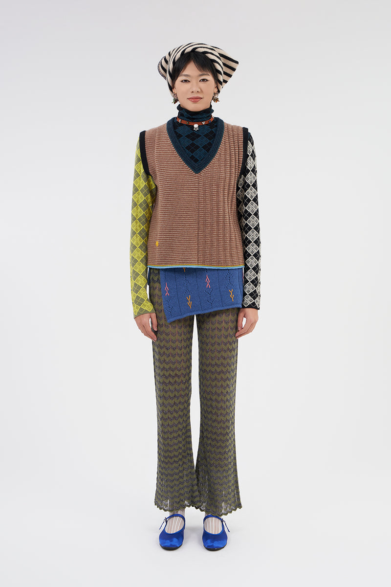 **YANYAN KNITS FOR JOYCE** Easy V-Neck Vest in Mink/Poppy Stripe Lambswool