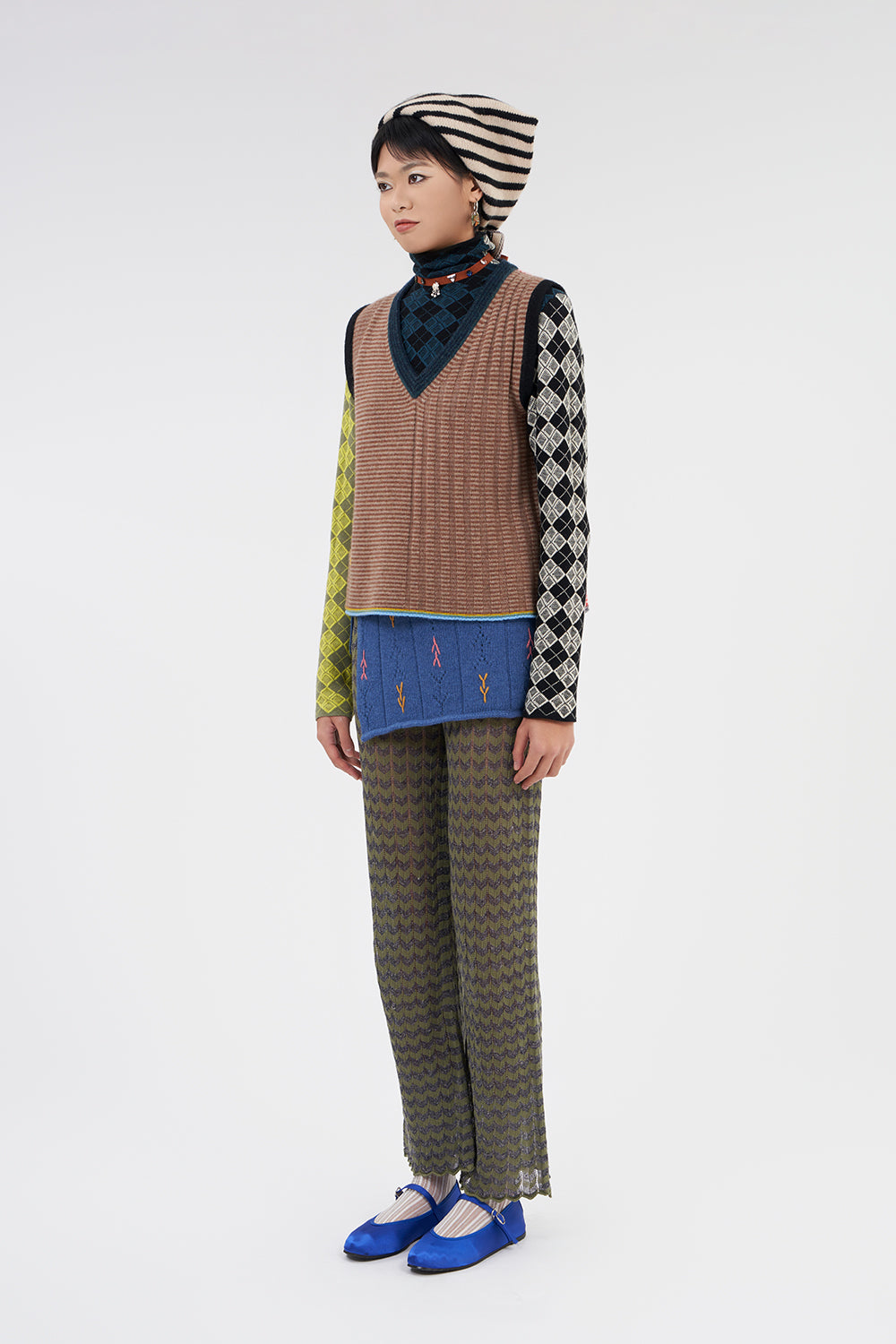 *YANYAN KNITS FOR JOYCE* Easy V-Neck Vest