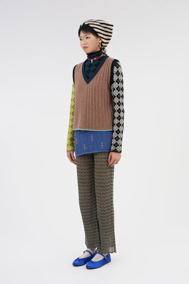 **YANYAN KNITS FOR JOYCE** Easy V-Neck Vest in Mink/Poppy Stripe Lambswool