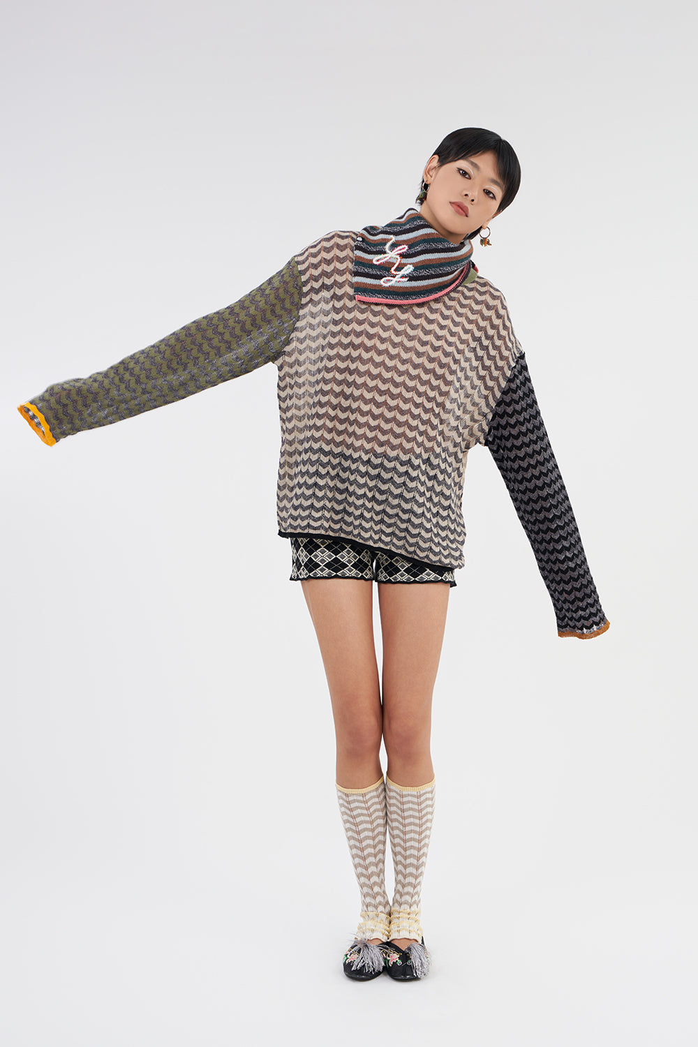 Argyle Hot Short