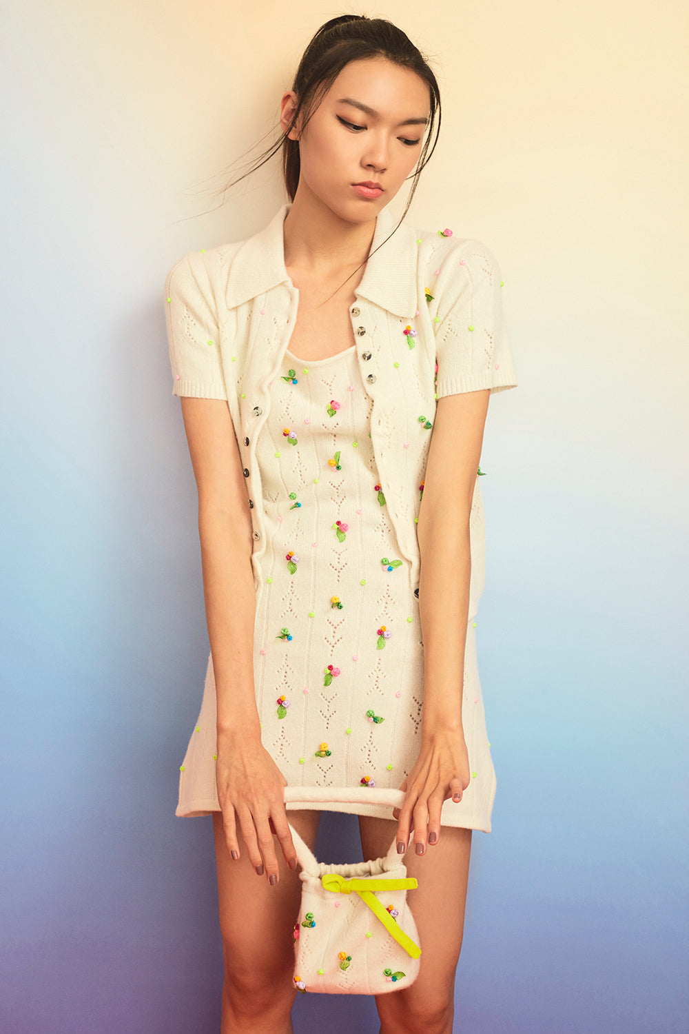 Rosie Short Sleeve Cardigan in Ice White Lambswool