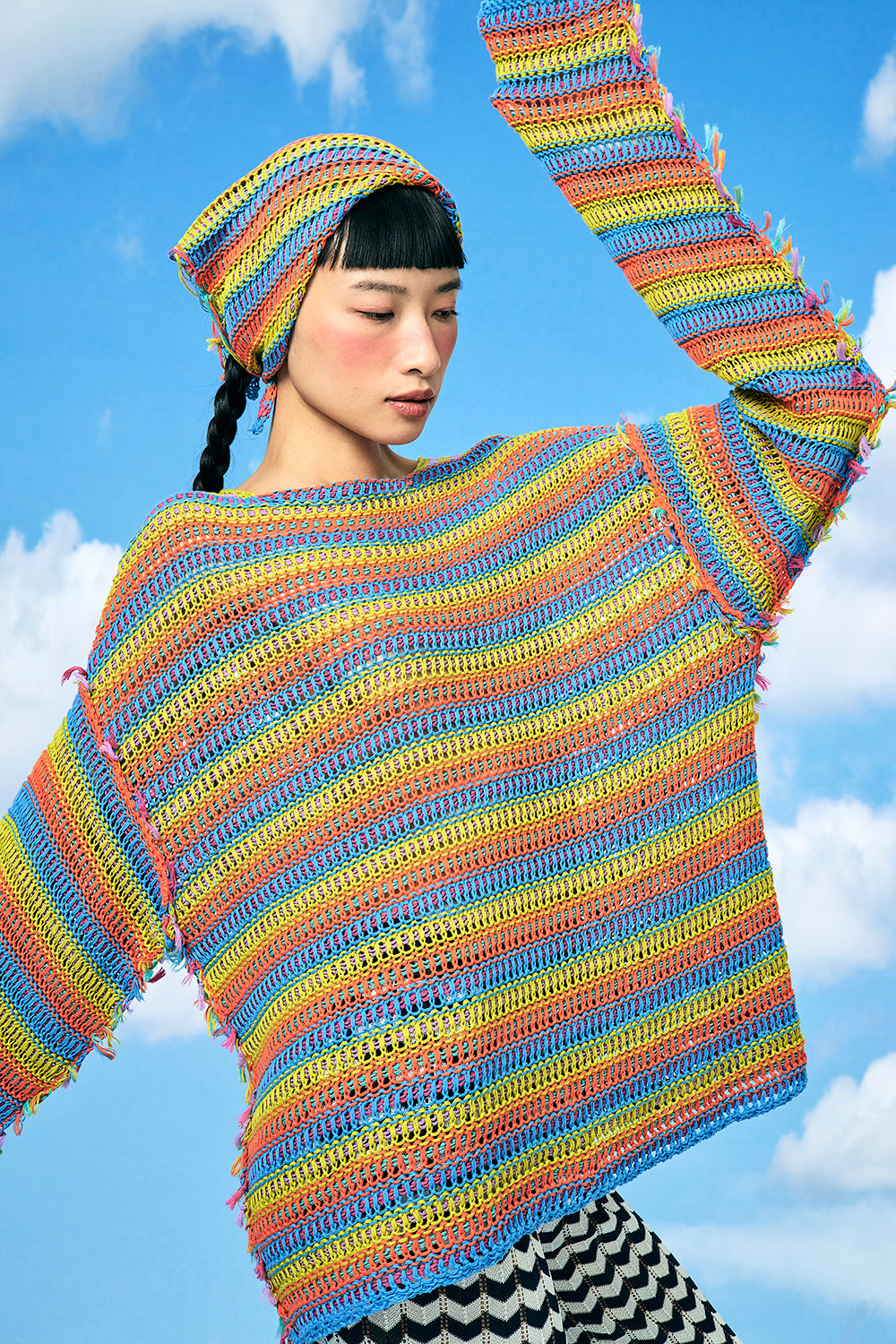 FLOAT CROP SHIRT IN RAINBOW YanYan