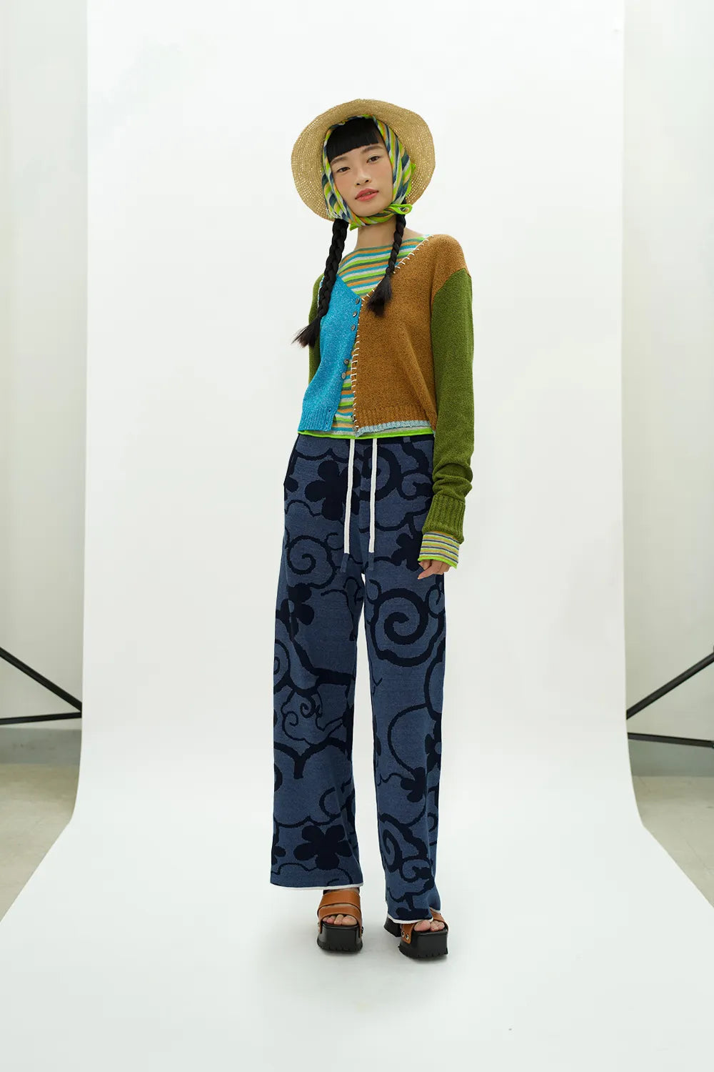 Tweedle Colorblock Extra Long Sleeve Crop Cardigan